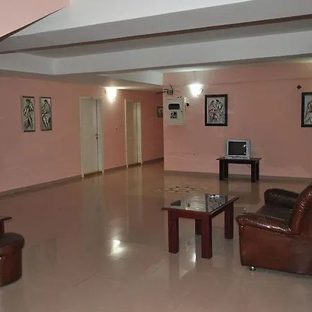 Hotell Satelit 3*